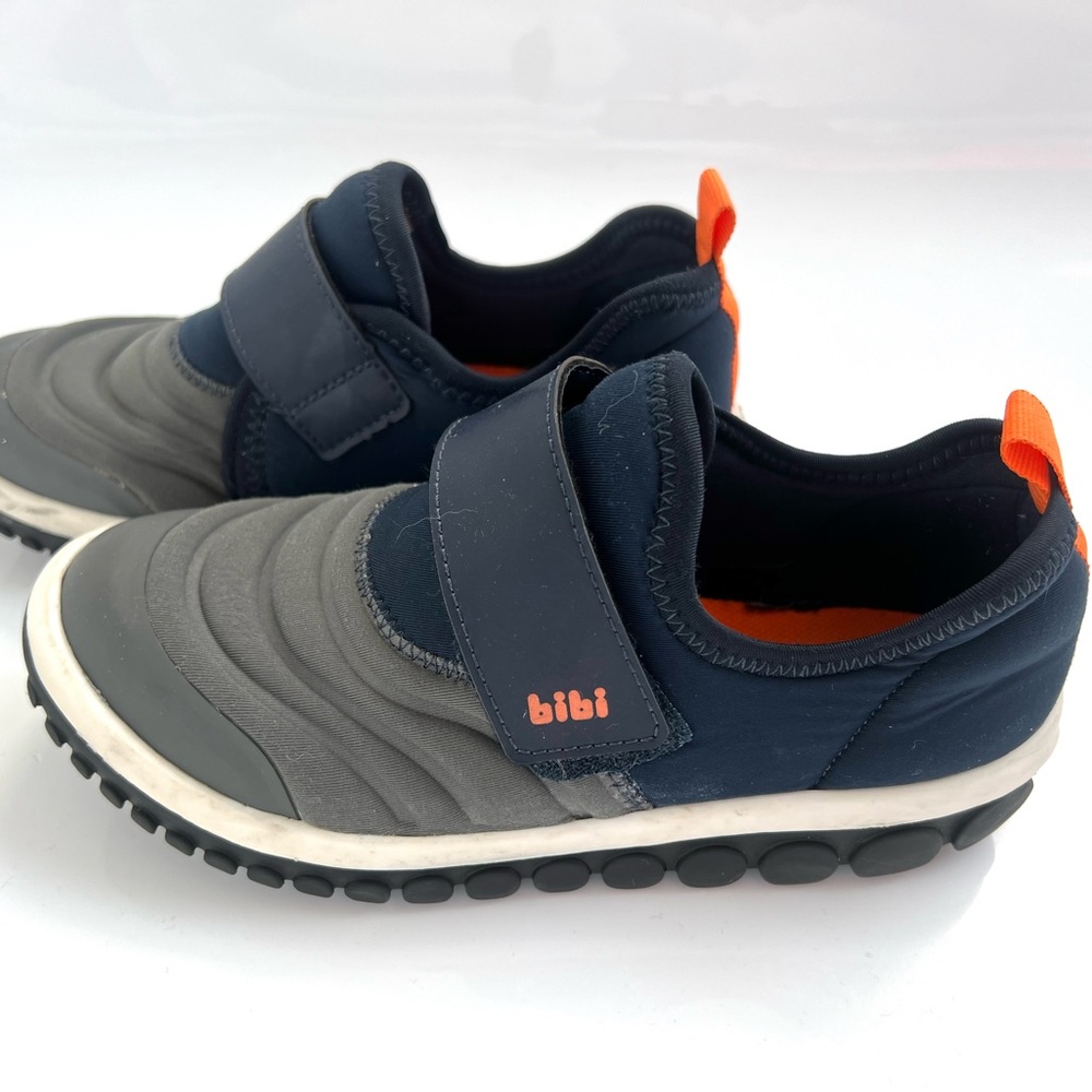 Boys youth size 13 shoe